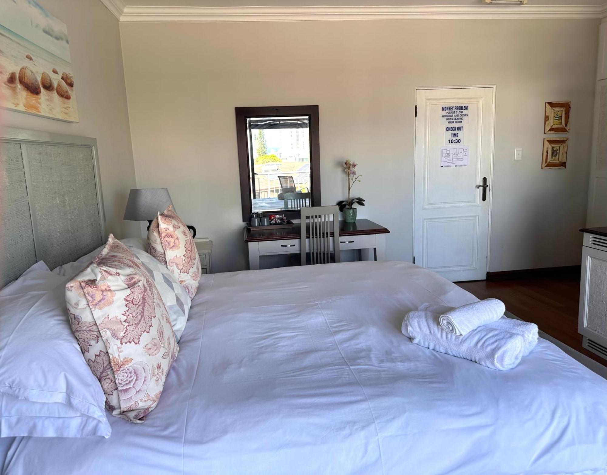 The Hamptons Guest House Durban Exterior photo